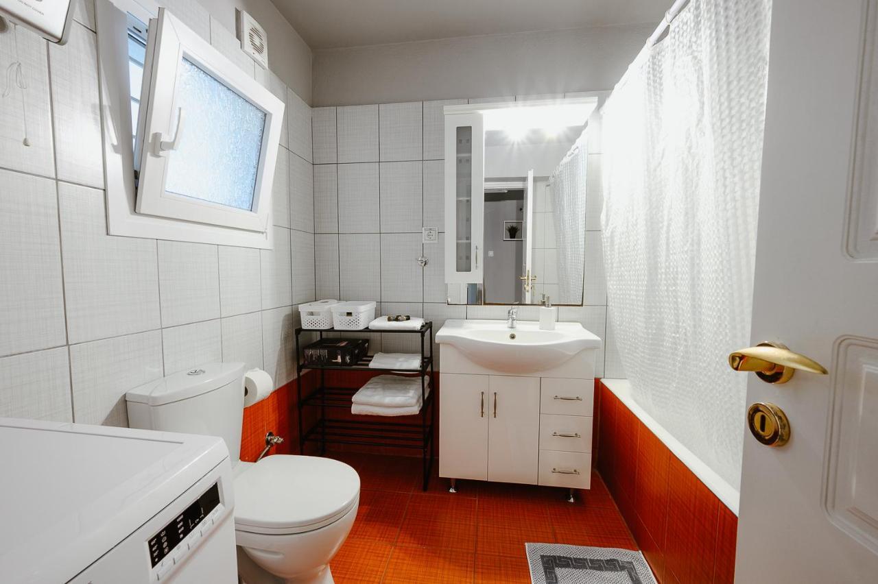 Appartement Le Petit Jardin à Vólos Extérieur photo